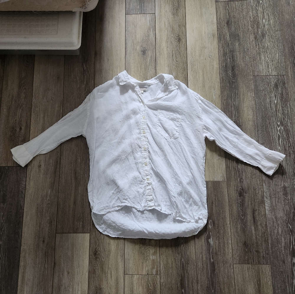 SOLD Gap 100% Linen 3/4 Sleeve White Women's Button Up Shirt